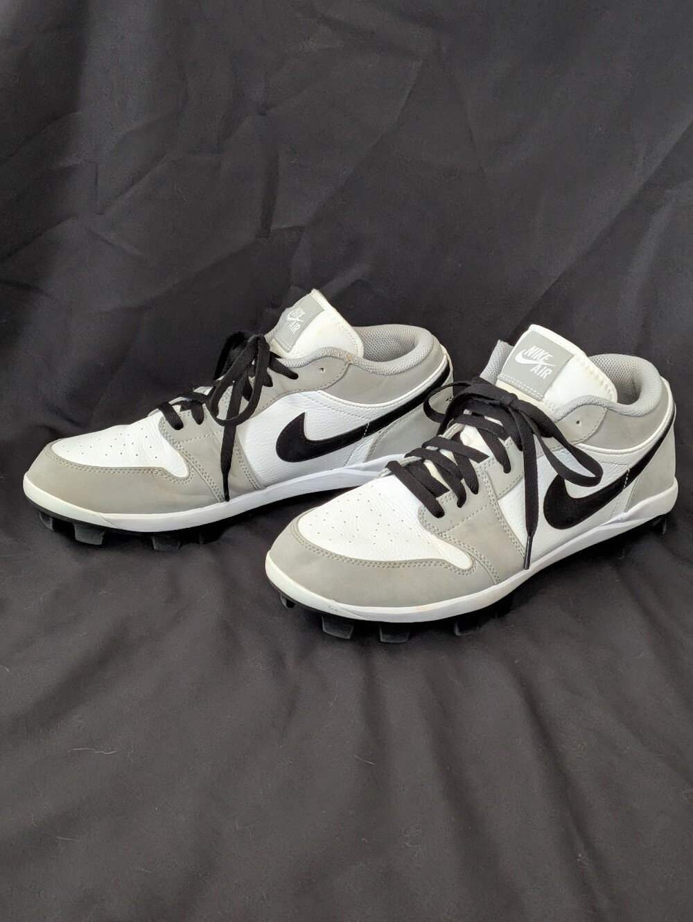 NIKE Air Jordan 1 Retro MCS Low Light Smoke Gray Baseball Cleats US Mens Size 10